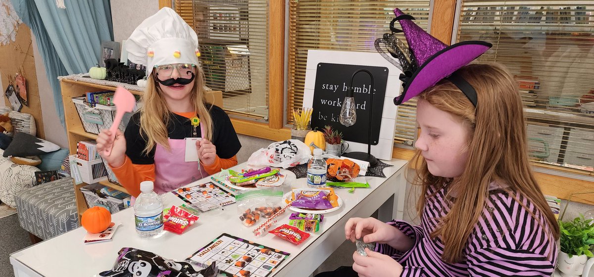 Miss Chapman tweet media