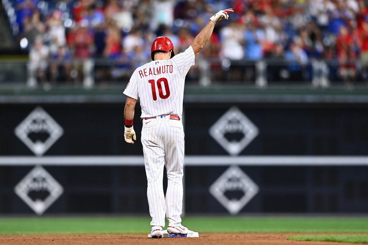 Catchers to hit a #WorldSeries home run in extra innings since 1903: Hank Gowdy Tim McCarver Carlton Fisk JT Realmuto @Phillies | #RingTheBell stathead.com/tiny/oRZzd