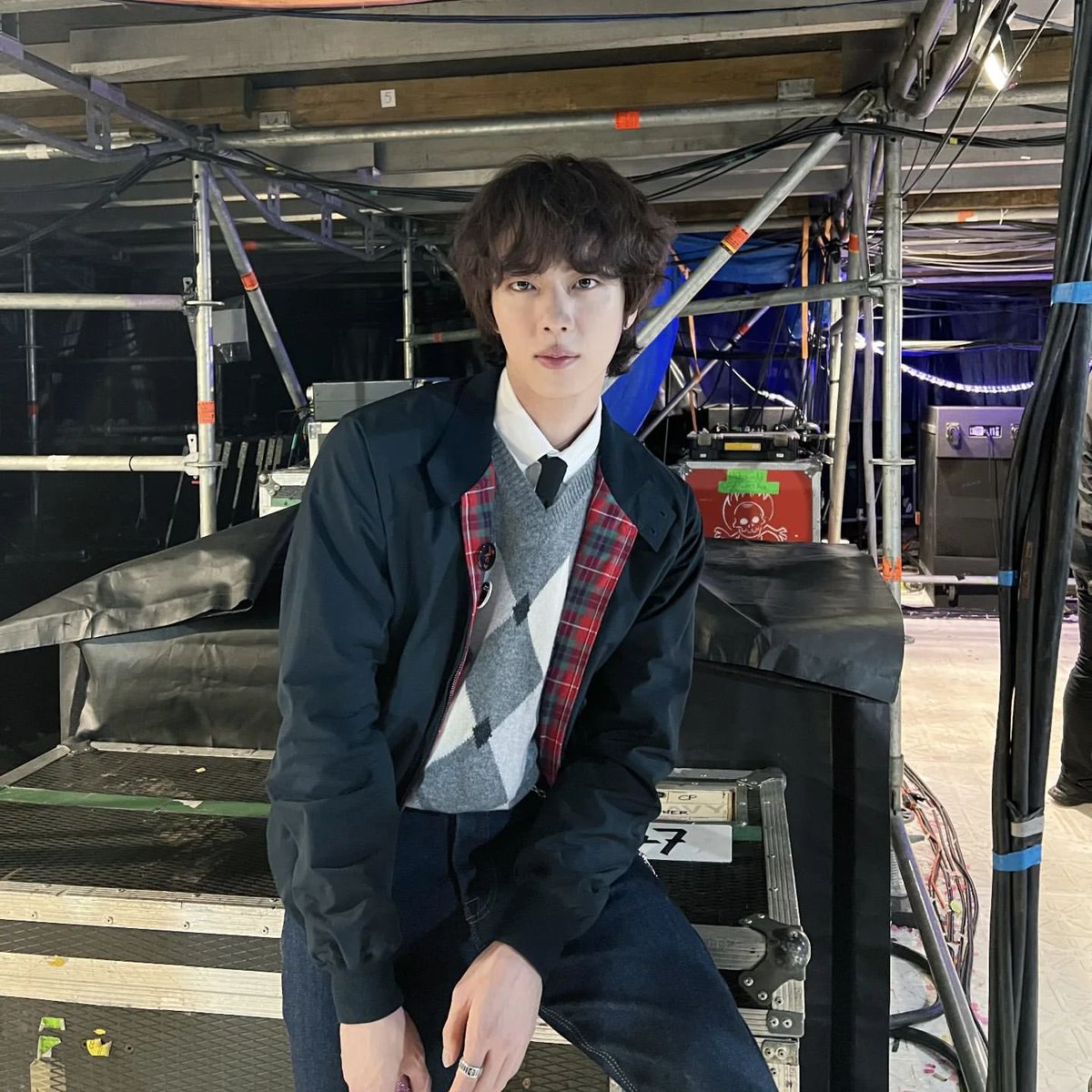 seokjinfile tweet picture