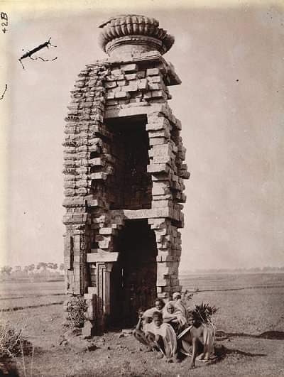 monidipadey's tweet photo. Telkupi is a submerged group of 11th century (Pala era) Hindu temples in Purulia district of WB. The area unfortunately was submerged in 1959 owing to the decision of the Nehruvian govt (despite protests) to build a dam on the Damodar river at Panchet (Dhanbad dist)
@LostTemple7 https://t.co/FzNYdIXxS5