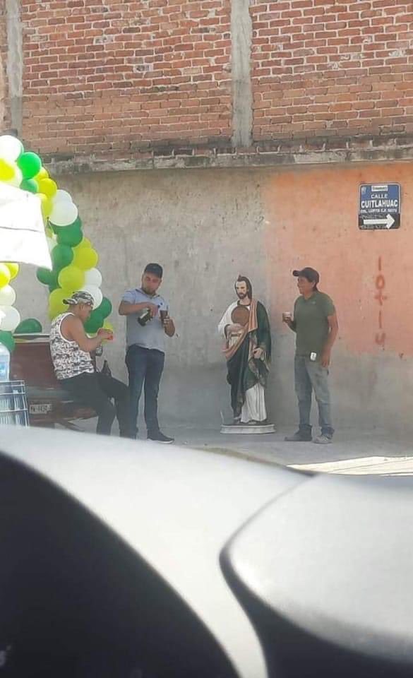 ElDeadPulque tweet media