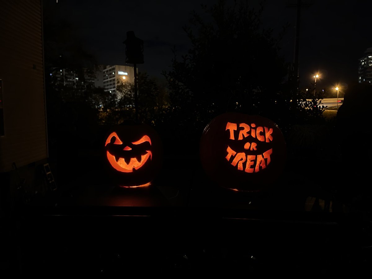 SergPosts's tweet image. Outstanding October