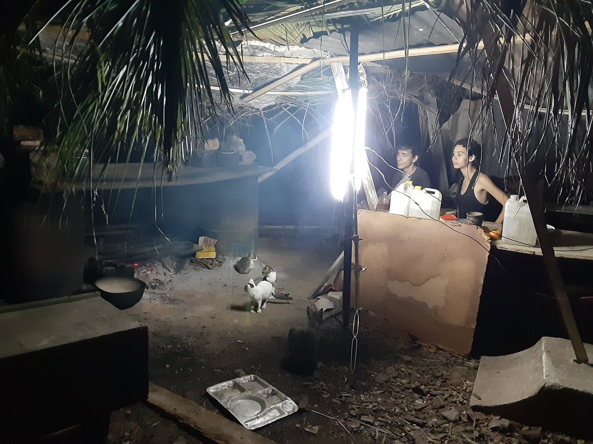 anabelenr_music's tweet photo. In our open air firewood kitchen, now with electric light, but still needing much help.
#Cuba #PinarDelRio #HurricaneIan #hurricaneianupdate #Pianist #help #helpus #helpme https://t.co/kaKSYA6yoB