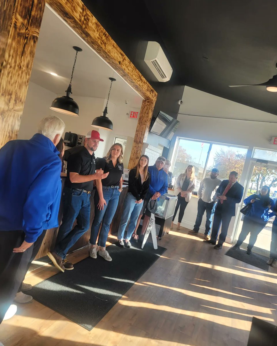 CarrieTergin's tweet photo. Congratulations Steele's Fine Custom Meats Grand Opening & Ribbon Cutting today! Missouri meats and everything looked so good! Congratulations! #JCMO @JCMOChamber #EatMOmeat @carol_kehoe @MikeLKehoe 🥩 https://t.co/XN2Rh5gnEu