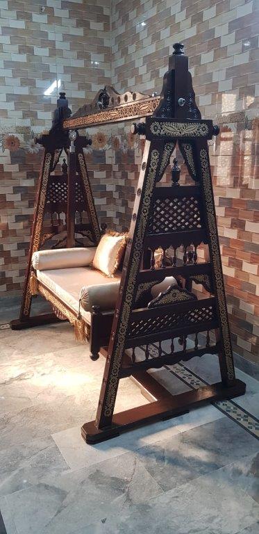 Wooden swings 
Sakama carpet 
Whatsapp 0092 345 8285192 
sakamaonline.com 
facebook.com/sakamacarpet1