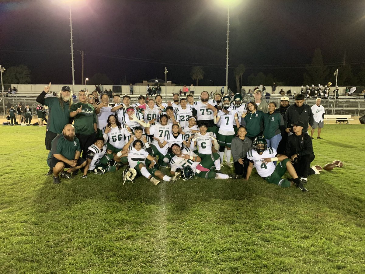 CanogaFootball's tweet photo. For the First time since 1999 we are LEAGUE CHAMPIONS! We defeated Reseda 49-0 on our way 6-0 league record and finish the regular season 6-4.#HuntersFootball #canogaFootball #canogapride #HuntersPride @VMLeague_ @VST_Media @latsondheimer @C_Morrissette @Tarek_Fattal https://t.co/DB1RTW1bfP