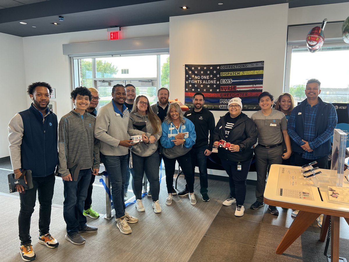 Great day at West Plano where we said thanks to all the First Responders. They always put others first, which is why they deserve a network that puts them first. #FirstNet