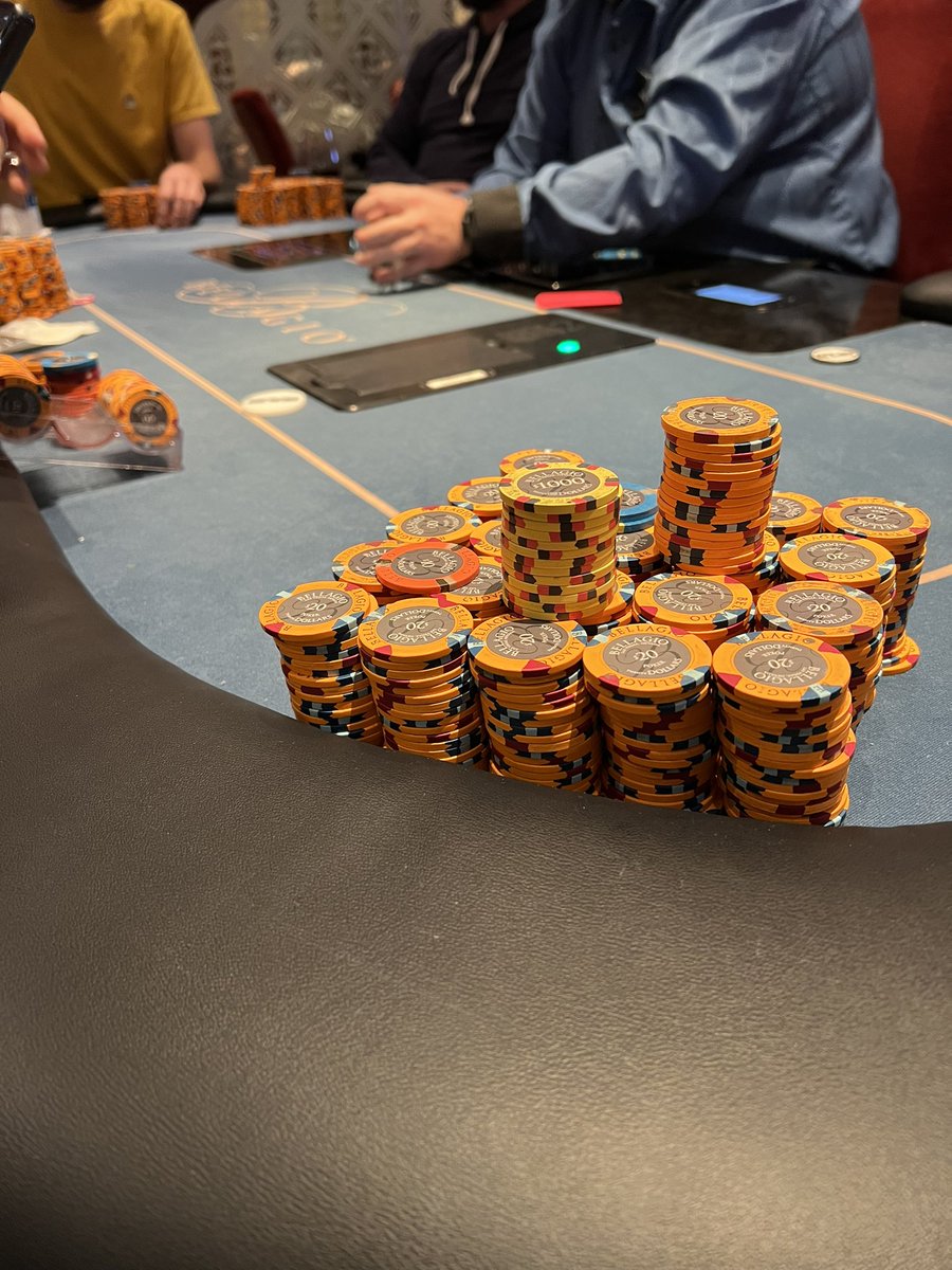 Love <a href="/BellagioPoker/">Bellagio Poker Room</a> <a href="/Bellagio/">Bellagio Las Vegas</a>  on the weekends when they have this game,  wish they have it everyday ,  full game