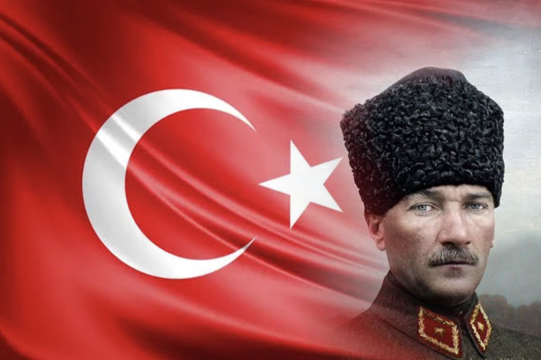 Cumhuriyet Bayramı’mız kutlu olsun! Büyük önder Mustafa Kemal ATATÜRK  ve silah arkadaşlarını minnet ve rahmetle anıyorum. Ne Mutlu Türk’üm diyene!