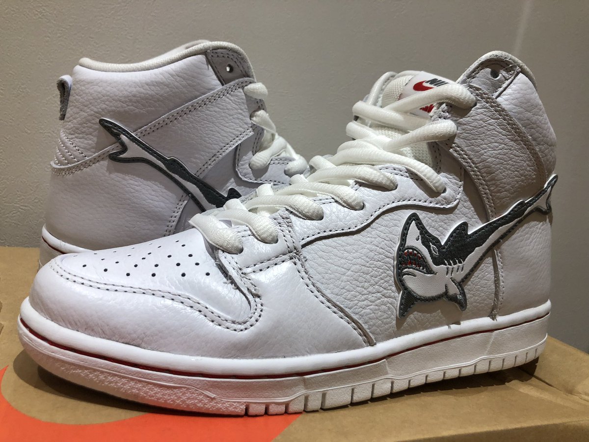 donadona_osu's tweet photo. 新入荷!!お問い合わせはdmか電話でお願いします。
#sneakershop #donadona #nike #nikesb #dunksb #dunkhigh #dunkhighsb https://t.co/PtJQU3FiHO