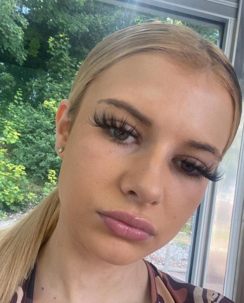 SussexIncidents's tweet image. Police are concerned for missing teenager Isabella Mack, who was last seen in Brighton yesterday.

She is about 5’6”, of slim build, with blonde shoulder length hair with brown roots, usually in a pony tail.

Please dial 999 if you see her, quoting serial 1546 of 28/10.