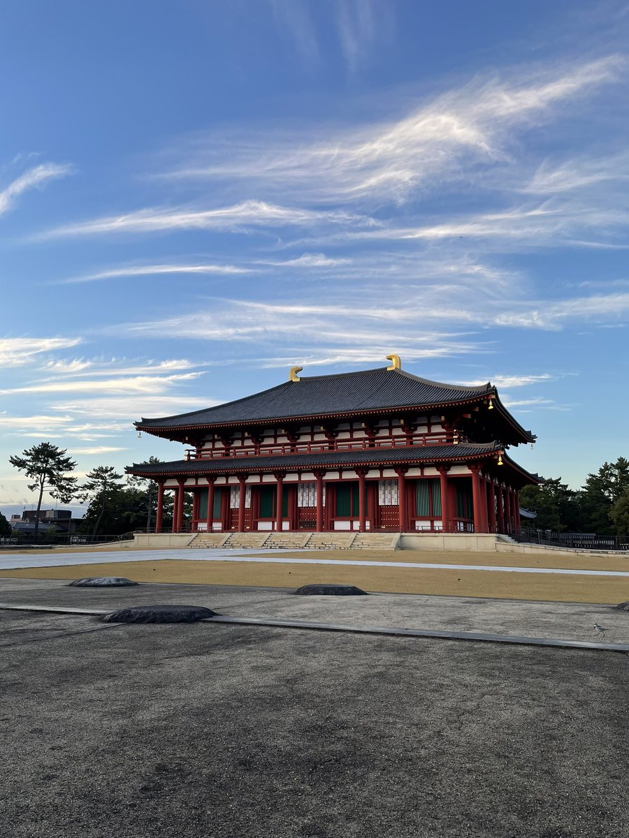triparnasen's tweet photo. After some amazing science of @IASLC #ACLC22, soaking up on the sun and sights of beautiful Nara, Japan. Lovely spending time with these amazing colleagues. @HwakeleeMD @karenkellymd #womeninthoraciconcology #lungcancer https://t.co/EGM6vpsLps