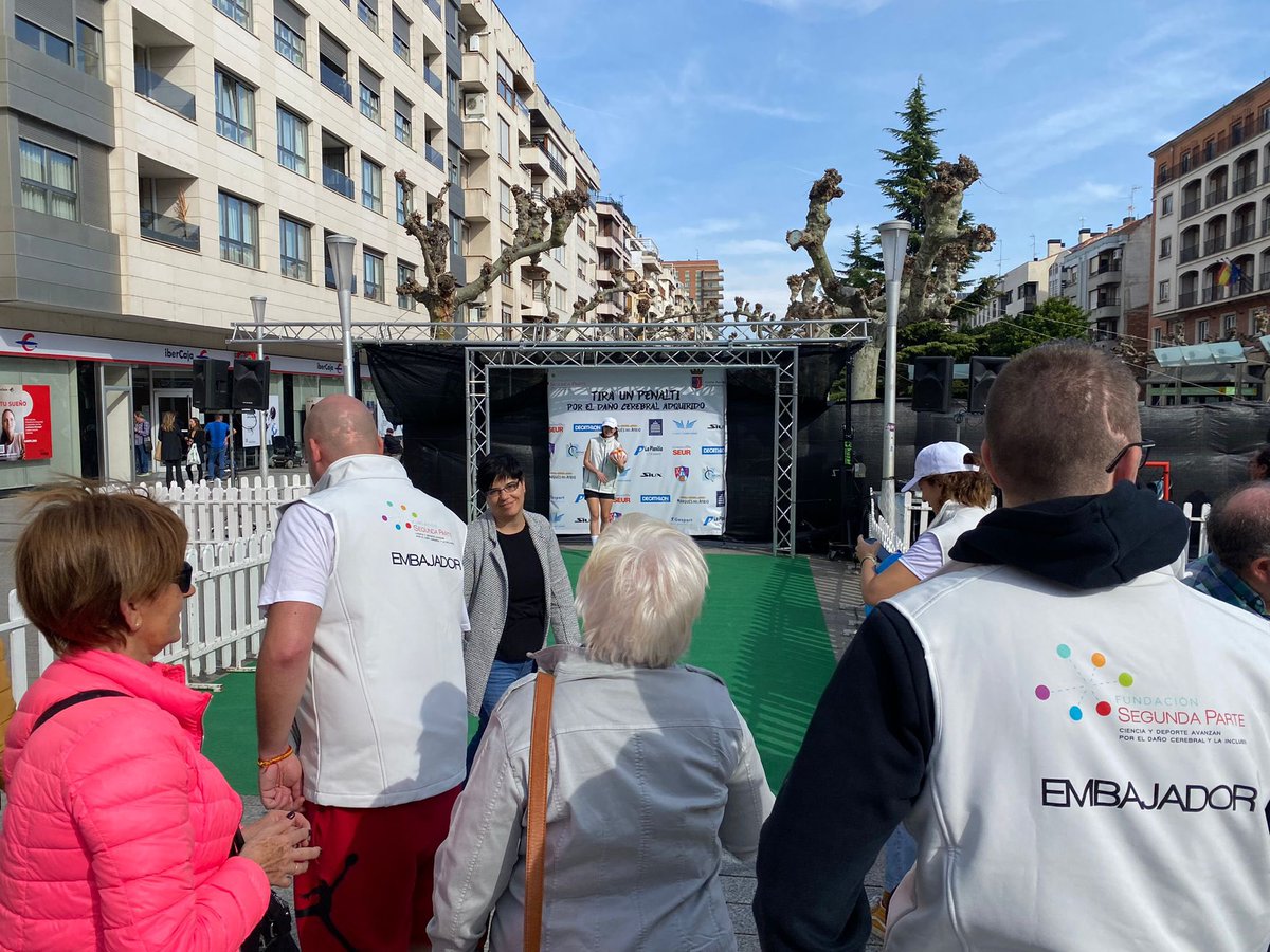 🔴DIRECTO. Seguimos conociendo cómo el deporte mejora la vida de los pacientes con daño cerebral adquirido. “Hay que pasar de ser pacientes a ser deportistas”, aseguran desde <a href="/FSegundaParte/">Fundación Segunda Parte</a>.
👉🏻radiorioja.es