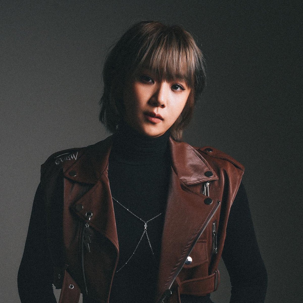 real_kimmi's tweet photo. CREDITS
Executive Producer : KiMMi
Music Produced : KiMMi
Lyrics by KiMMi &amp; RAMI NU
Composed by KiMMi &amp; RAMI NU &amp; blue bottle
Arranged by KiMMi &amp; blue bottle
Vocal Directing : KiMMi
Chorus by RAMI NU
Mixed by 안태봉
Mastered by 821 Sound Mastering https://t.co/8Dgm27g6du
