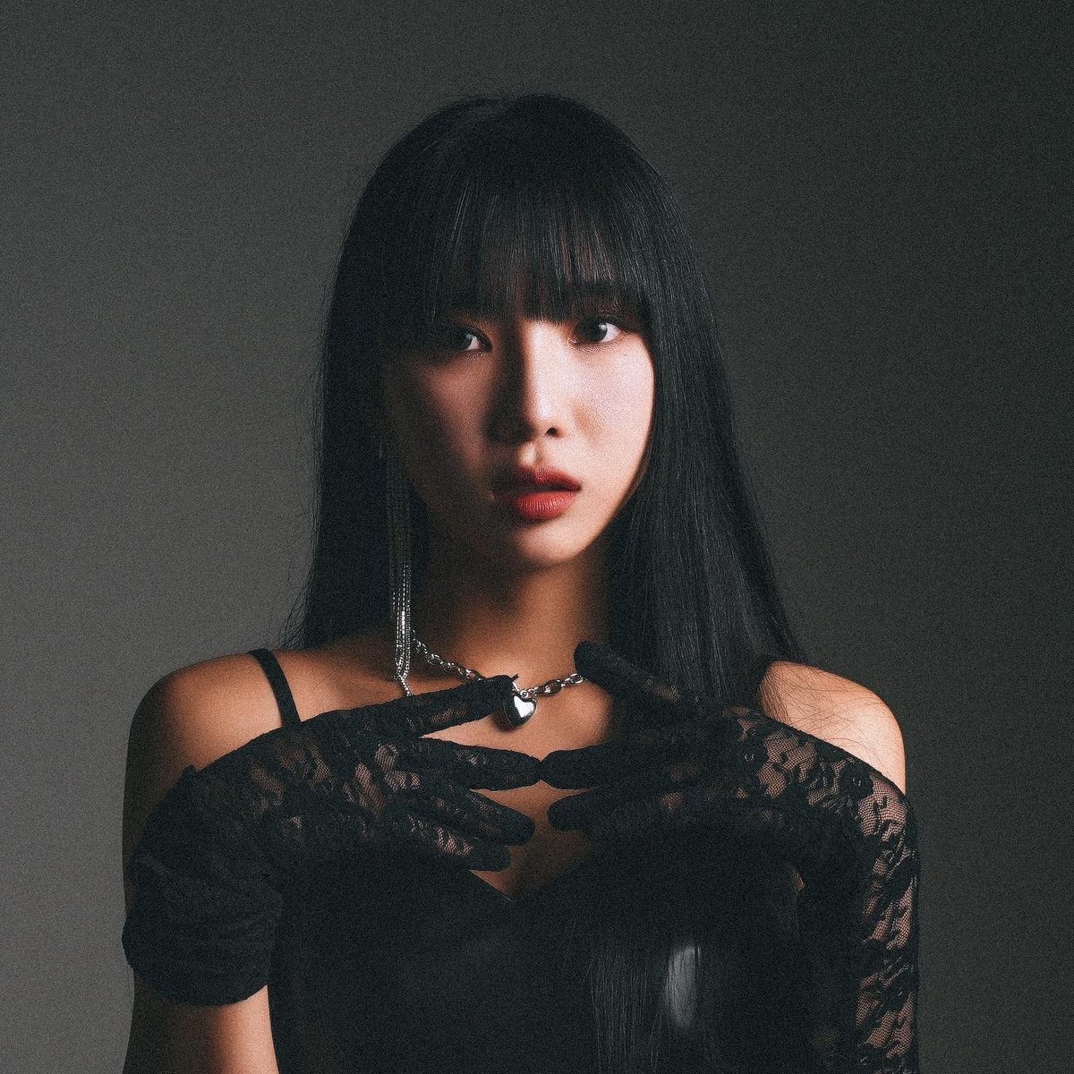 real_kimmi's tweet photo. CREDITS
Executive Producer : KiMMi
Music Produced : KiMMi
Lyrics by KiMMi &amp; RAMI NU
Composed by KiMMi &amp; RAMI NU &amp; blue bottle
Arranged by KiMMi &amp; blue bottle
Vocal Directing : KiMMi
Chorus by RAMI NU
Mixed by 안태봉
Mastered by 821 Sound Mastering https://t.co/8Dgm27g6du