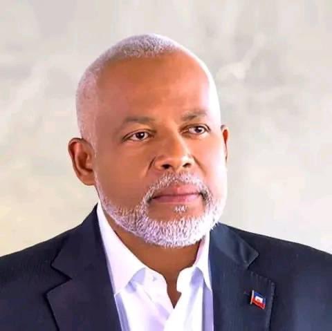 dique_saint's tweet photo. PDG Père Éternel Lotto a, @e_jeanbaptiste mouri asasinen, limenm ak yon ajan sekirite li nan lannwit vandredi 28 oktòb la nan nivo laboul 12. Yo te twouve yo abò yon machin, lè bandi vide bal sou yo. Kouri lopital ak li, malerezman li pa chape. 

RIP @e_jeanbaptiste https://t.co/363WxmivA9