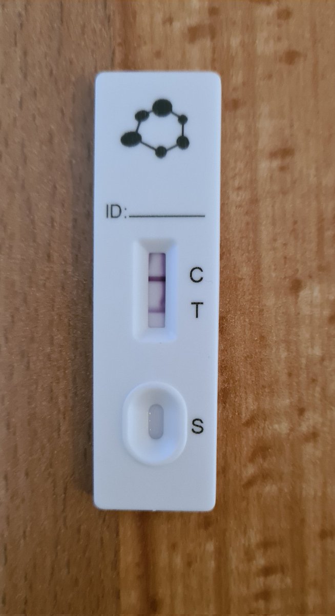 EinePusteblume's tweet photo. Heute morgen: Die Tagesmutter ist positiv, 2 Tageskinder sind positiv. Ein 3. ist krank. Tja, das ist das Ergebnis vom Winterkind 🙄 https://t.co/Iby1eGPiDa