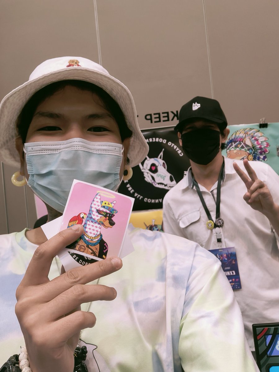 WeFrens🛸 tweet media