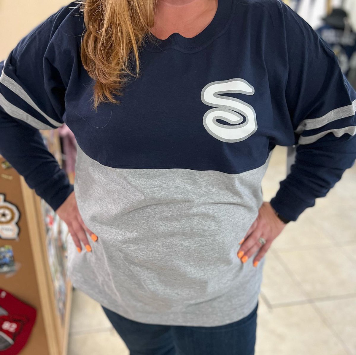 WeGotEmUpland's tweet photo. Love the how the new @Silverado_HS ASB Spirit Jerseys and custom patches for Top 10 turned out! Spirit Jerseys can be printed in glitter or plain! So cute!  💙🤍#silveradohighschool #silveradoasb #asb #top10 #wegotemtees https://t.co/OJBrzc4kjL