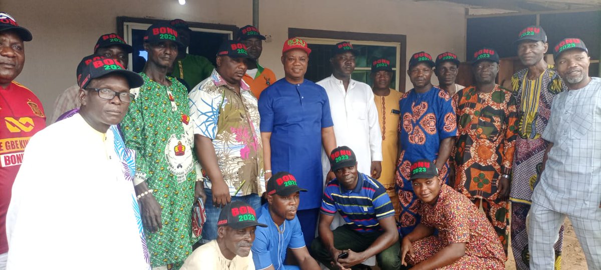 Breakfast Meeting with APC  leadership of 6 zone communities of Ojogun, Okoogbo, Imoba, Ikotun Ase of Riverside Iworo ward of Olorunda LCDA Badagry. 
#forabetterBadagry 
#ForAGreaterLagos 

#JustSolo 
#nidoyindagbe 
#jidesanwoolu 
#drobafemihamzat 
#BAT2023 

VOTE A.P.C.