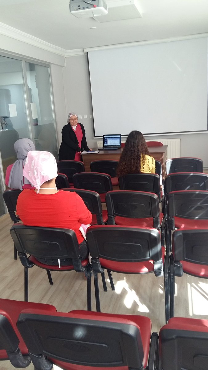hocalarkke's tweet photo. Bugün Kadın Kültür Evimizde Hocalar Devlet Hastanesi’nden Ebe Hemşire Merve Çelik tarafından kadınlarımıza "Hasta Hakları" hakkında eğitim verildi.
@kubrayigitbasi 
@AfyonValiligi 
@HocalarKaymakam 
@HocalarBLD
@afyonkulturevi
@hocalarkke 
@hocalarkk https://t.co/JmT4ZUmDgz