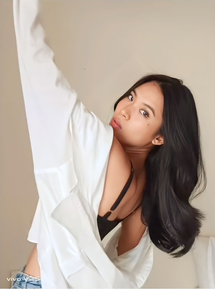 It is better to walk alone, than with a crowd going in the wrong direction

NewsToKoYan LOUYANONG