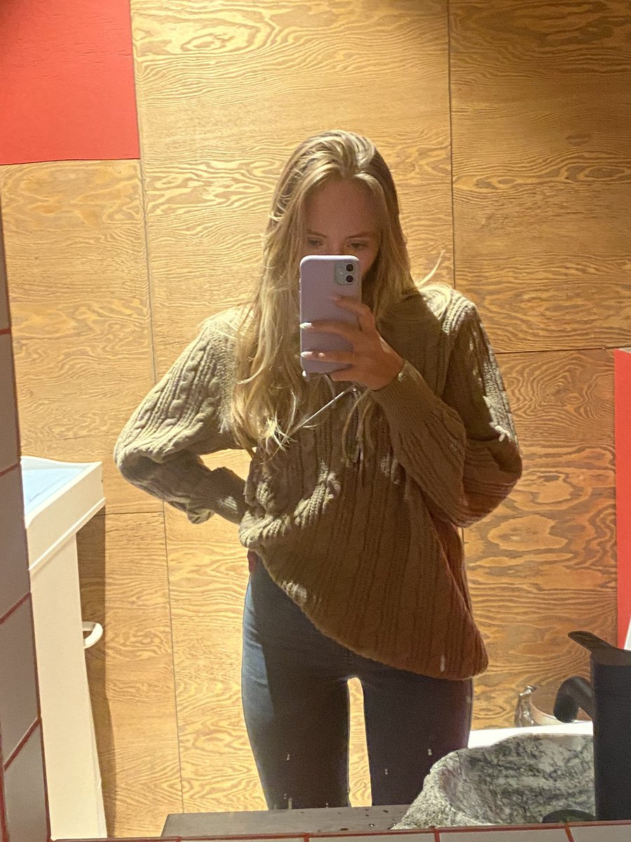 Hello! Hoe are you?) Have a nice day🐱