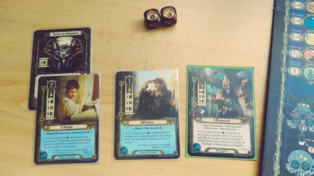 AlvaroVazquez's tweet photo. Comienza un nuevo viaje de ida y vuelta en la tierra media, aunque está vez la visita ha sido de un mago un poco más hippie 🧙‍♂️🌲🐰 #SATM #bgg #labsk #boardgames #tlotr #esdla https://t.co/y04GxVmoA0