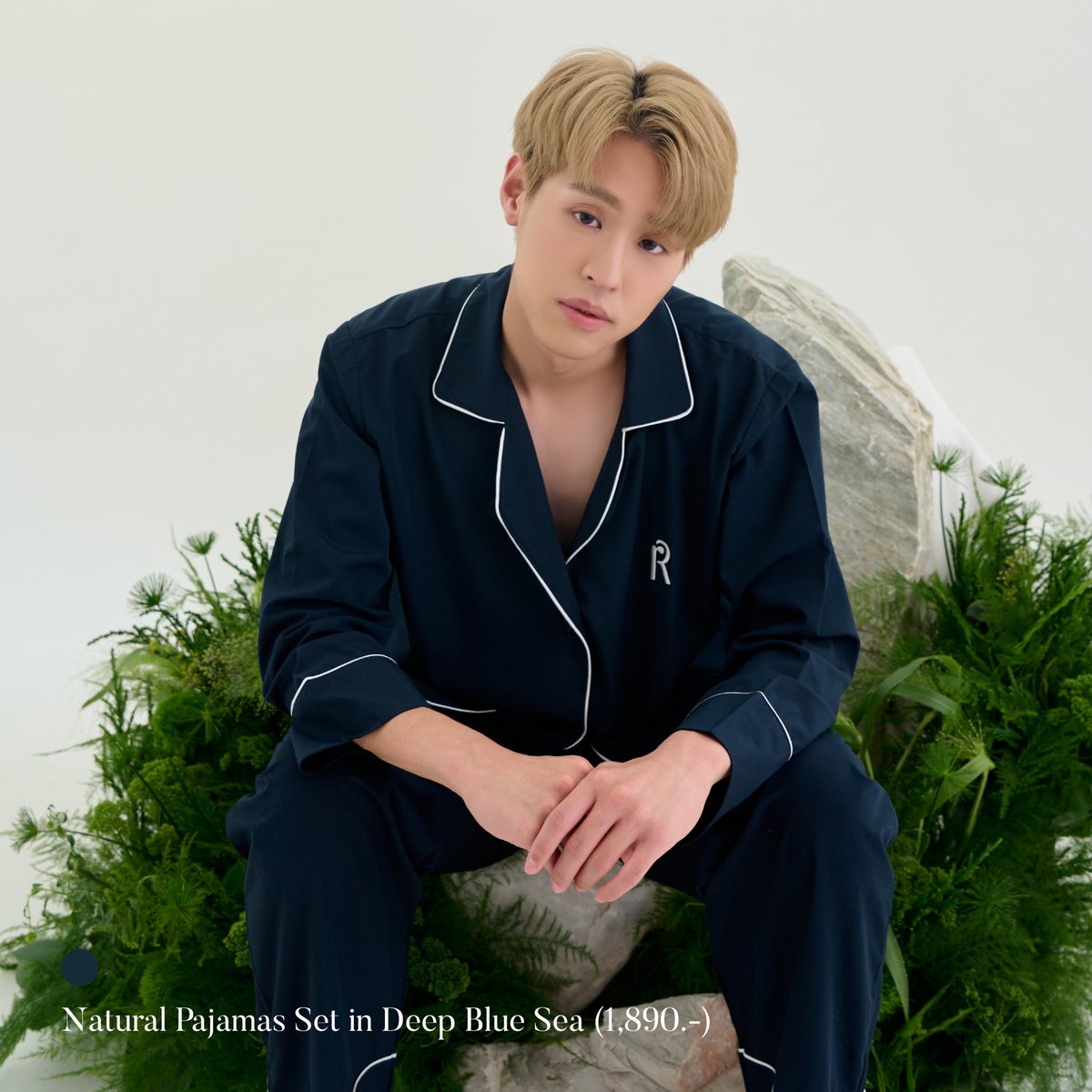 Reroute official tweet media