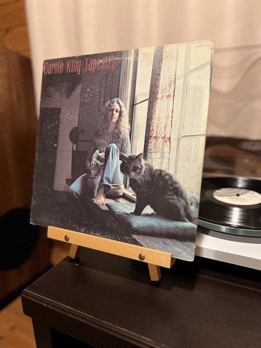 taguchimaru's tweet photo. Carole King『Tapestry』
USオリジナル盤を購入して本気でレコード買い始めたきっかけになった盤です。
#caroleking #pop #original
#record #analog #vinyl
#レコード #アナログ
#recordcollection
#vinylcollection
#vinylcomunity
#vinyllovers https://t.co/B3E8zp9j7a