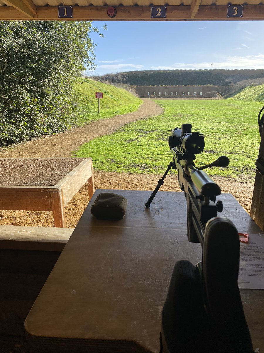 Gooner log tweet media