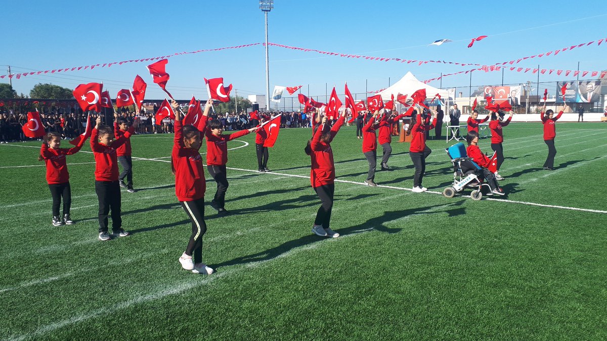 Guzelbahce_MEM's tweet photo. Cumhuriyetimizin ilan edilişinin 99.Yılı ilçemizde çeşitli etkinlikler gerçekleştirilerek büyük bir coşkuyla kutlandı.@izmir_ilmem @guzelbahcekay @MuratCevik5845 https://t.co/VFSt76xvgW