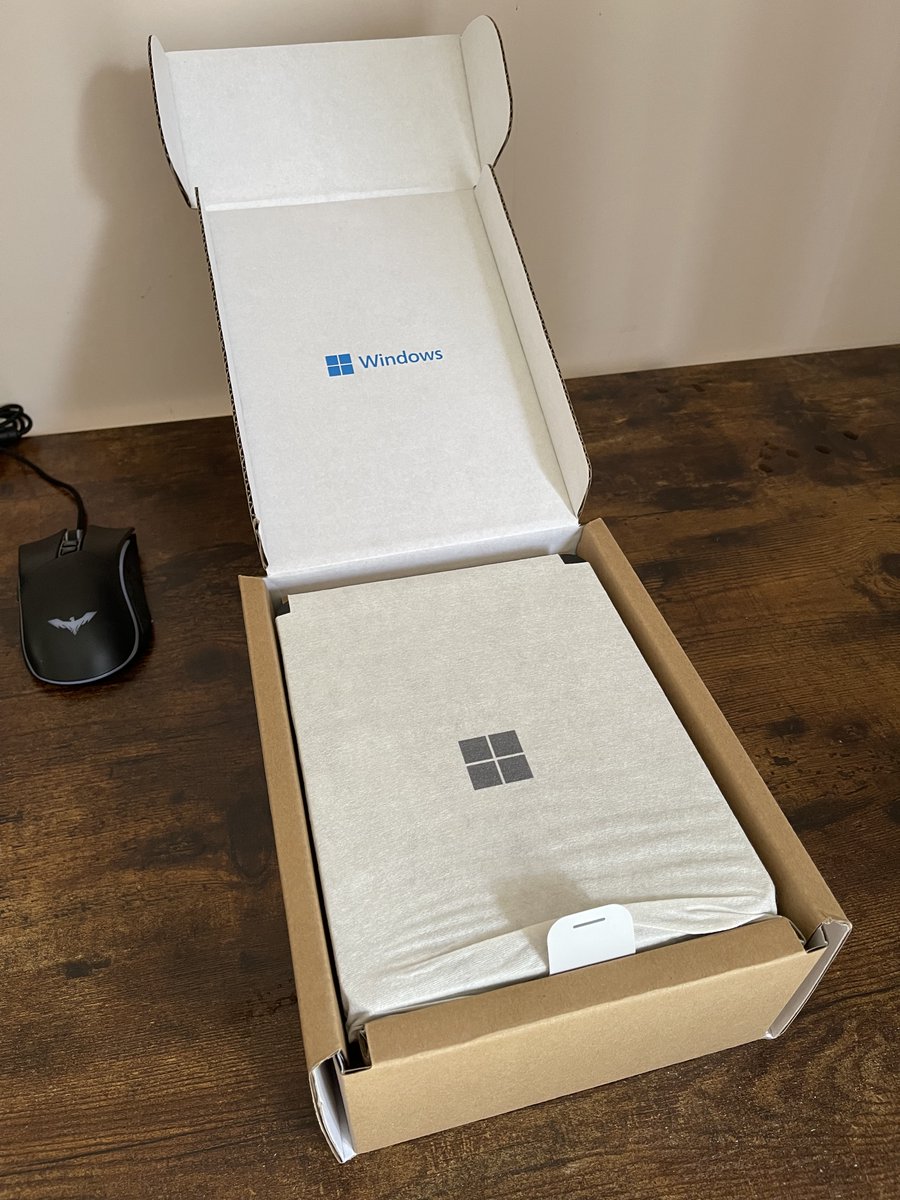 markjprice's tweet photo. Unboxing and setting up the new Windows Dev Kit 2023. It works well with this 3:2 monitor (3840 x 2560). Super nice for checking the final PDFs of my book for typos. Thanks to the production team at @PacktPublishing!
#dotnet #dotnet7 #windowsdevkit2023
https://t.co/5h3fKYEv7H https://t.co/Uz5Fa4jdUn