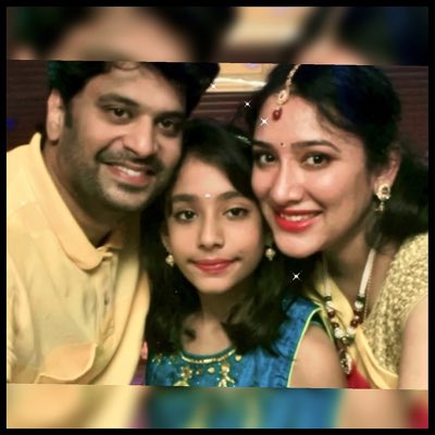 aparnach1's tweet photo. #NewProfilePic #diwalivibes https://t.co/KsBzSK6X4G