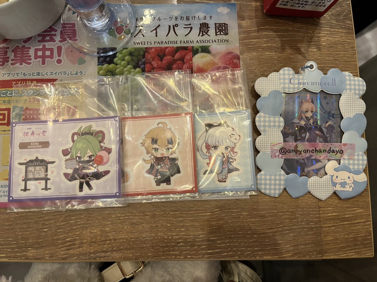 anpyonchandayo's tweet photo. 原神　スイパラ　名古屋
追加分です。
　
譲→画像のもの
　
求→珊瑚宮心海　楓原万葉　定価
　
本日名古屋駅周辺におります。
手渡し交換希望、よろしくお願い致します。 https://t.co/PmOaW1Ctct