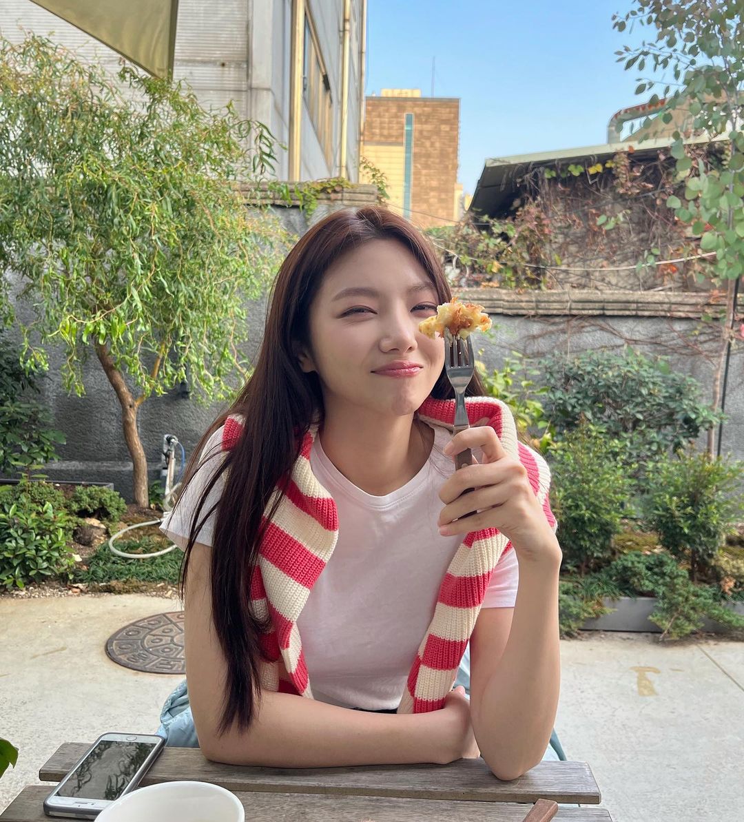kaeunfied's tweet photo. 221029 | by.gaeun Instagram update✨
#이가은 #leegaeun #kaeun #イカウン https://t.co/jiOMbmwDto
