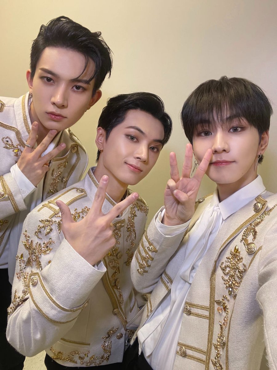 febwonii's tweet photo. they grow up so well ๐ฅน๐ญโค๏ธ #heejaywon https://t.co/MecLvfNxaV