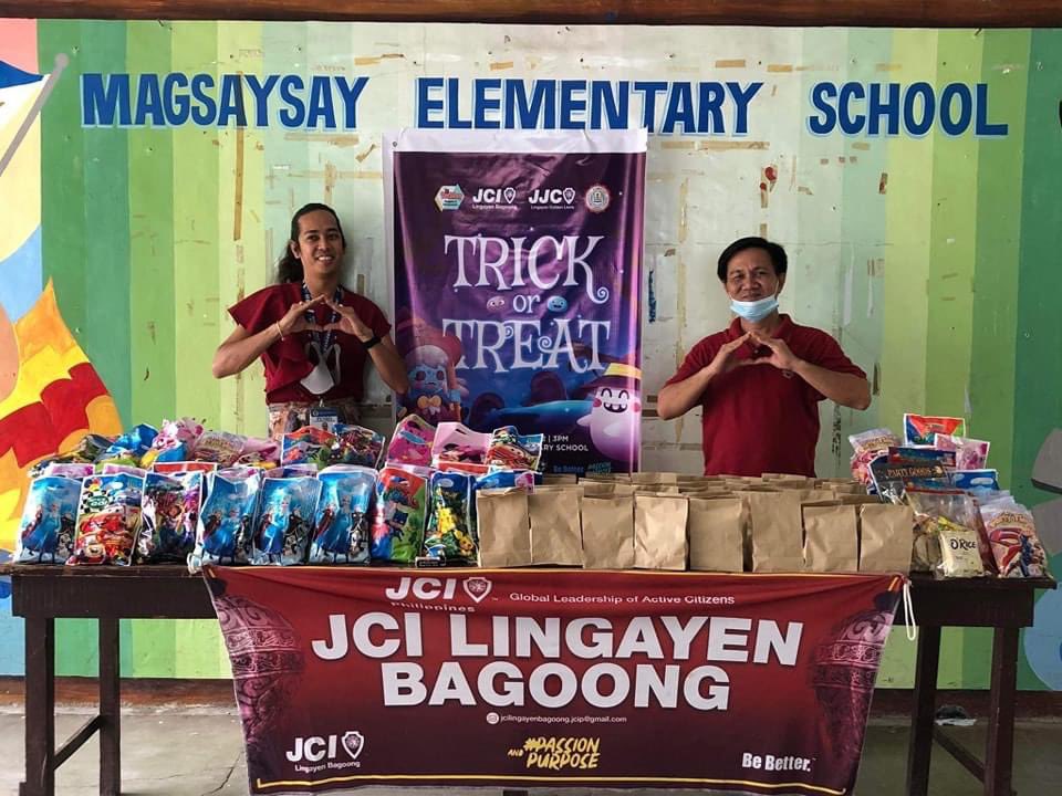 bagoongjaycees's tweet photo. 𝗧𝗥𝗜𝗖𝗞 𝗢𝗥 𝗧𝗥𝗘𝗔𝗧 𝟮𝟬𝟮𝟮

After two years of online implementation, JCI Lingayen Bagoong's annual TRICK OR TREAT project visited the Kindergarten pupils of Magsaysay Elementary School on October 28, 2022. https://t.co/mdEqQKjUAz