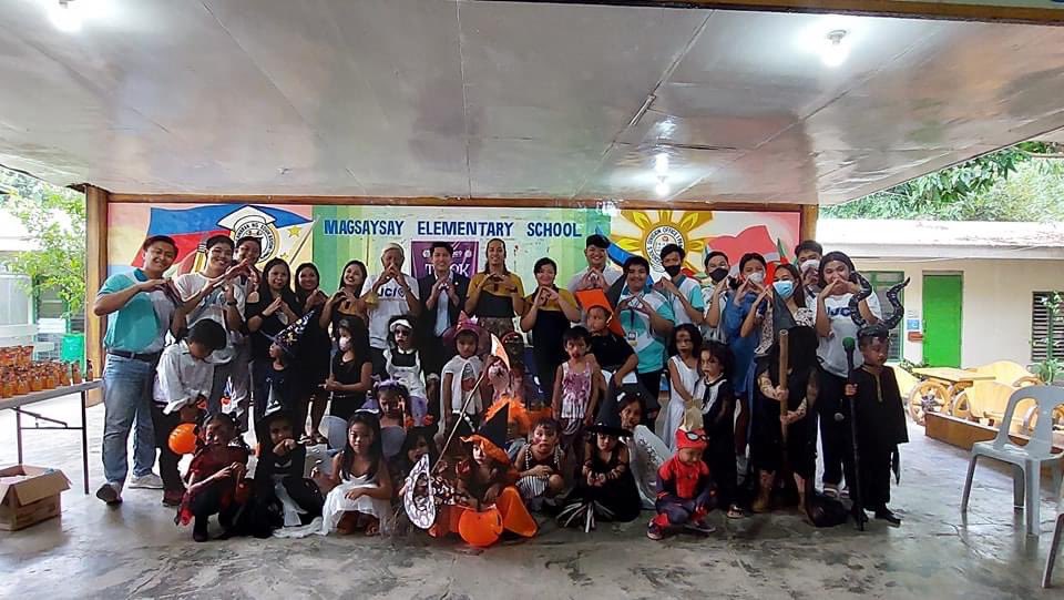 bagoongjaycees's tweet photo. 𝗧𝗥𝗜𝗖𝗞 𝗢𝗥 𝗧𝗥𝗘𝗔𝗧 𝟮𝟬𝟮𝟮

After two years of online implementation, JCI Lingayen Bagoong's annual TRICK OR TREAT project visited the Kindergarten pupils of Magsaysay Elementary School on October 28, 2022. https://t.co/mdEqQKjUAz