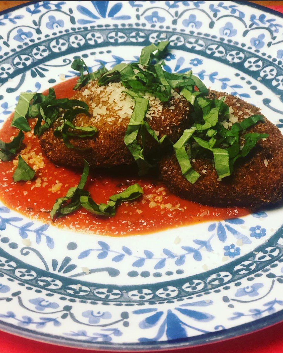 Tonight’s specials are 🔥🔥🔥🔥<a href="/BarredinDC/">Barred in DC</a> <a href="/eat_dc/">Eat DC</a> <a href="/theHillisHome/">The Hill is Home</a> <a href="/CHAWinDC/">Capitol Hill Arts Workshop</a> <a href="/CapitolHillBID/">Capitol Hill BID</a> <a href="/CHAMPSdc/">CHAMPSdc</a> <a href="/EasternMarketDC/">Eastern Market DC</a> <a href="/EasternMarketMS/">Eastern Market Main Street</a> <a href="/HillRagDC/">HillRag DC</a> <a href="/DCPopUps/">DC Pop-Ups</a> <a href="/SEDCScoop/">Southeast DCScoop</a> <a href="/SWDCScoop/">Southwest DCScoop</a> <a href="/NEDCScoop/">Northeast DCScoop</a> <a href="/DCist/">DCist</a> <a href="/Eater_DC/">Eater DC</a> <a href="/WaPoFood/">Post Food</a> <a href="/stpeterschooldc/">Saint Peter School</a> <a href="/BarracksRow/">Barracks Row Main Street</a> <a href="/_districtfoodie/">district_foodie</a> <a href="/DistrictIndstry/">District Industry</a>