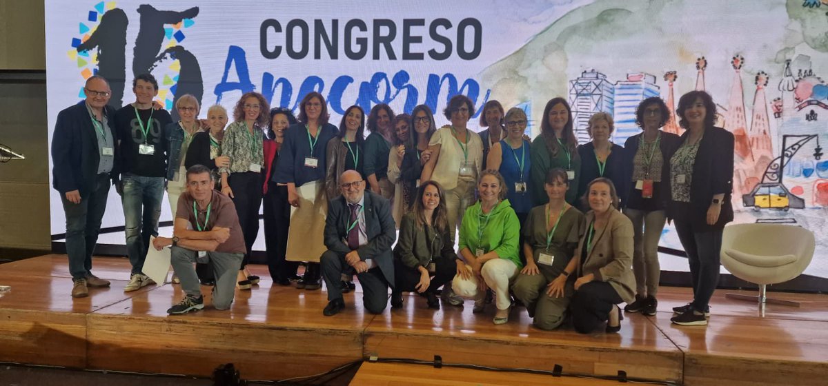 IsabelGarlito's tweet photo. #15ANECORM @anecorm gracias por ser y estar. Barcelona visibilidad, valor, empoderamiento en órganos de dirección. Incidir en presencia en la Uni i reconocimiento legal. Fuerza Malaga. https://t.co/KLgCycwm0t