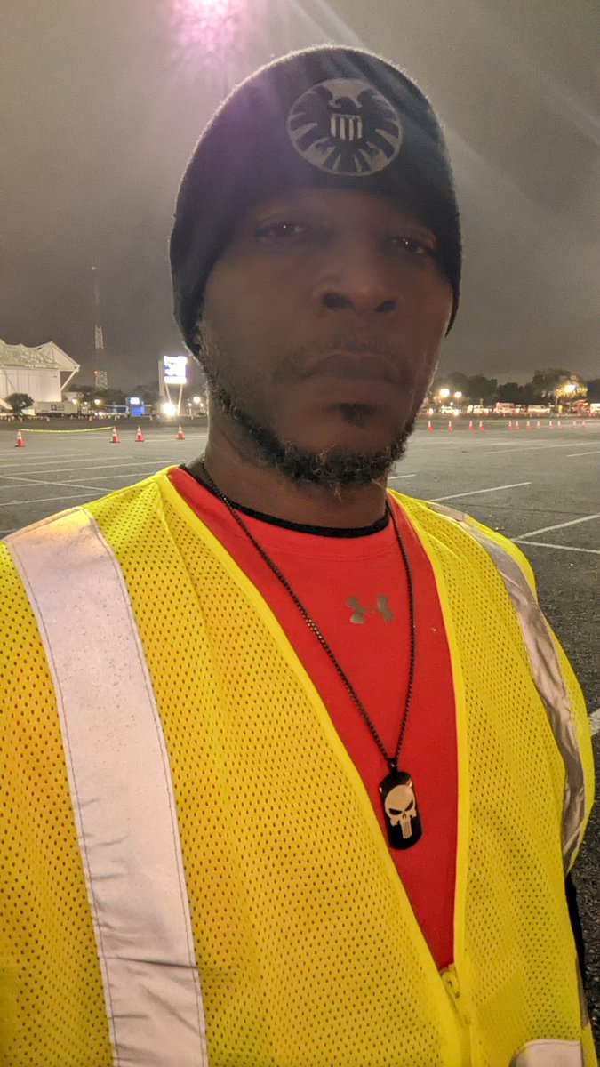 tangomega's tweet photo. Ready for the shenanigans...
#FlaGa #FloridaGeorgiaWeekend https://t.co/O9UfJUdk21