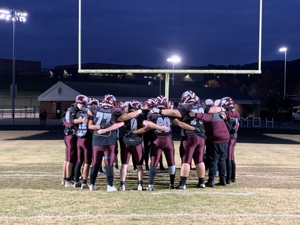 CoachPayne71's tweet photo. Our pregame ritual. Darkside becomes Big Nasty. #repwc https://t.co/8pgW4xZcCe