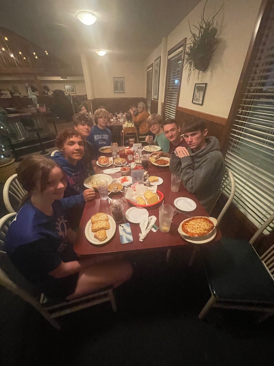 Thanks to #Bennie’s in Marion for last nights pre-race meal