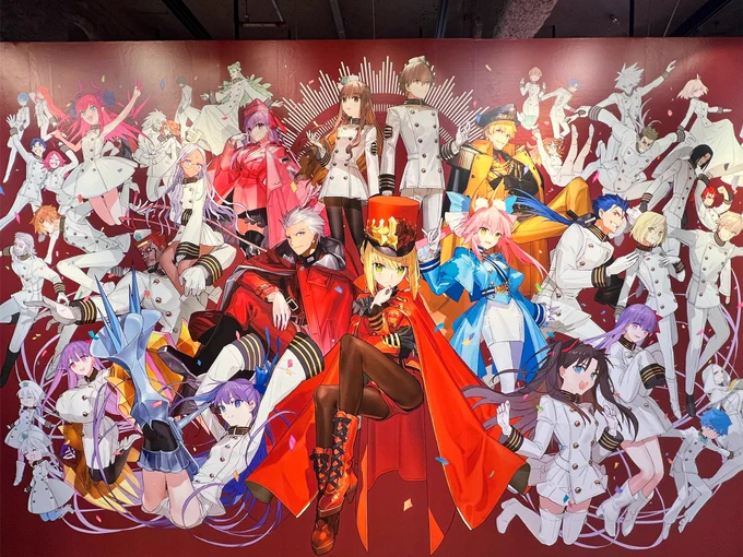 ワダ展のメインビジュアルみた一般のお客さんがめっちゃ絵かわい〜!て言ってたの自分のことのように嬉しかったな 