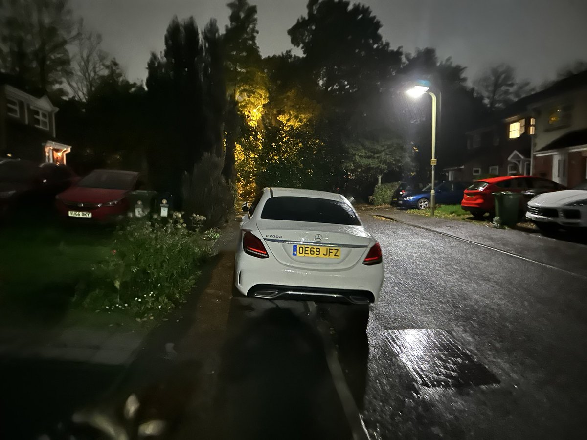 Adski11892's tweet photo. @YPLAC @PedestrianPaths @BlatantWatch @HantsPCC @HantsPolice Some of this weeks ignorant pavement parking drivers, most of course are repeat blatant offenders who do it on a daily basis despite reporting.  Sections 22A &amp; 34 RTA 1988 https://t.co/sKORTGmoD2