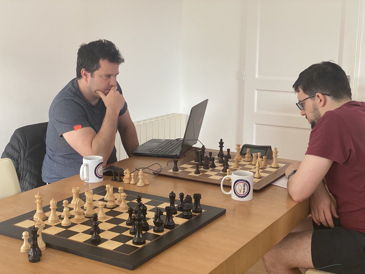 AlphaEchecs's tweet photo. Très content d’avoir travaillé pour toi, bonne chance pour la suite ⁦@Vachier_Lagrave⁩ 🚀 https://t.co/SuHY1N5C1z