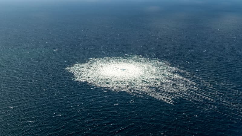BFMTV's tweet photo. Gazoducs Nord Stream: l'armée russe accuse Londres d'être impliqué dans les explosions
https://t.co/SdZPGhcBg4 https://t.co/29JkZrhwwx