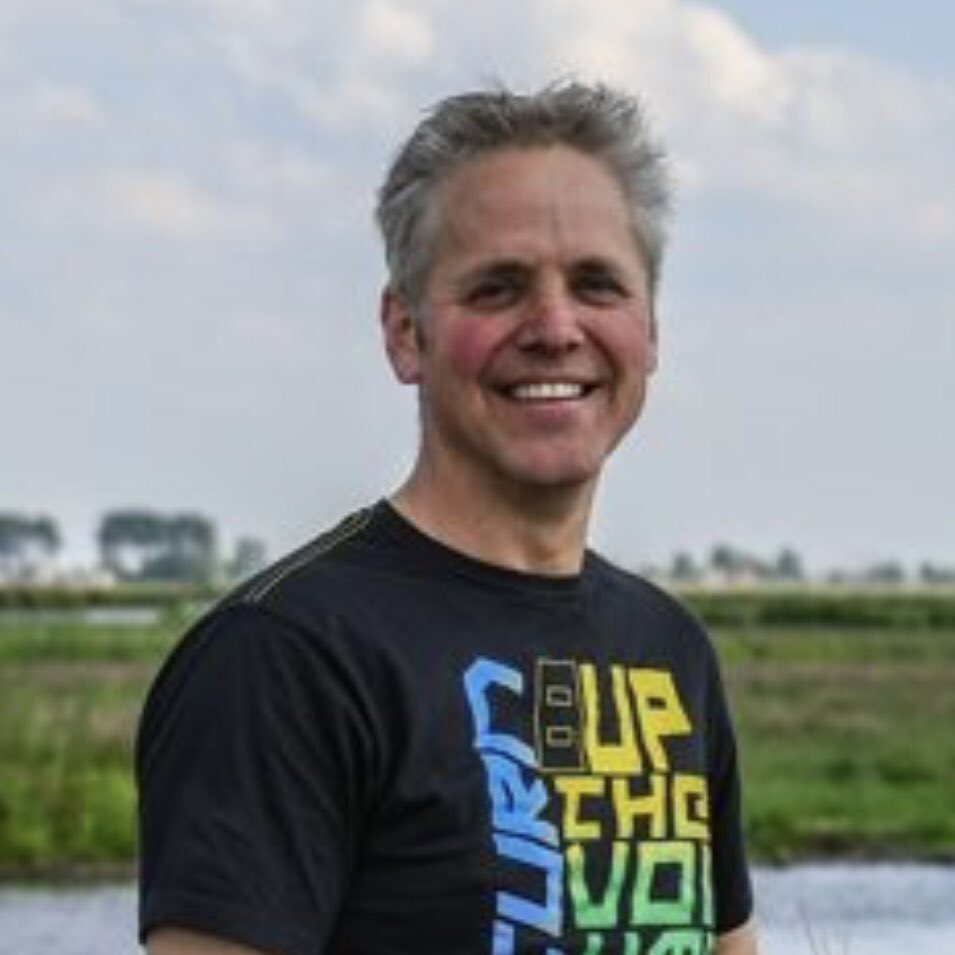 Mooi om te melden dat melkveehouder Frank de Wit tijdens de ALV is herkozen voor een volgende periode als voorzitter van Water, Land &amp; Dijken.