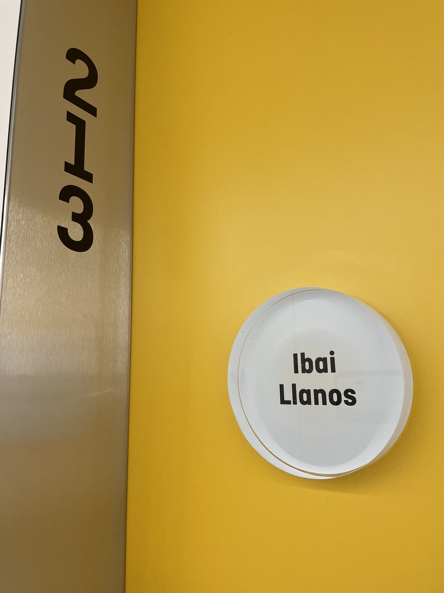 Hemos pasado unos días ingresados en <a href="/SJDbarcelona_es/">Hospital Sant Joan de Déu Barcelona ES</a> por unas complicaciones y hemos estado en una habitación que lleva el nombre de <a href="/IbaiLlanos/">Ibai</a> .Mil gracias Ibai por tu solidaridad, tu humanidad y por colaborar en algo tan importante como es un hospital oncopediátrico.